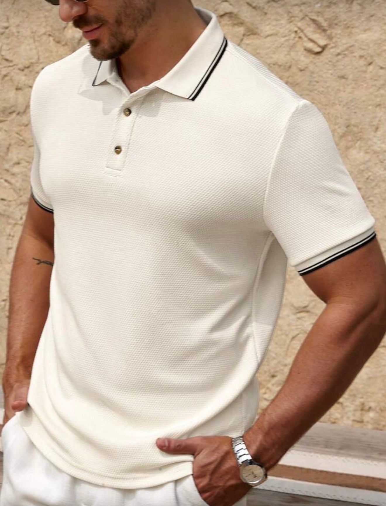 Men’s Textured Polo Shirt – Slim Fit